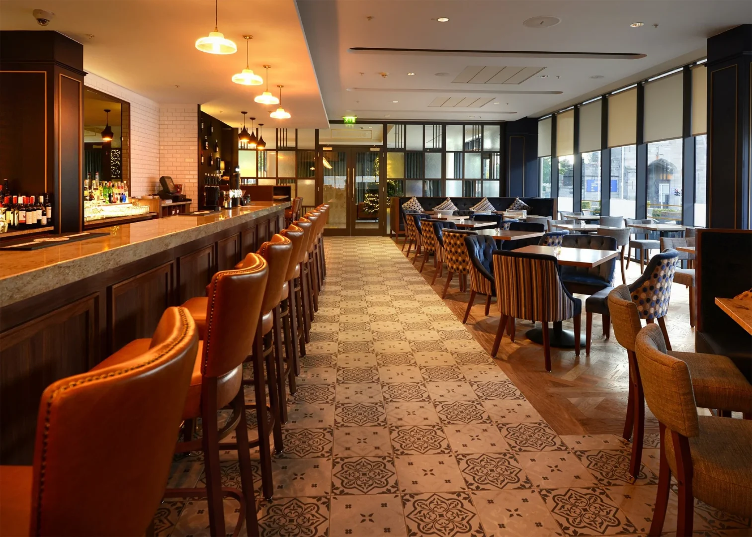 Broyage Bar and Bistro Bar/Restaurant Image