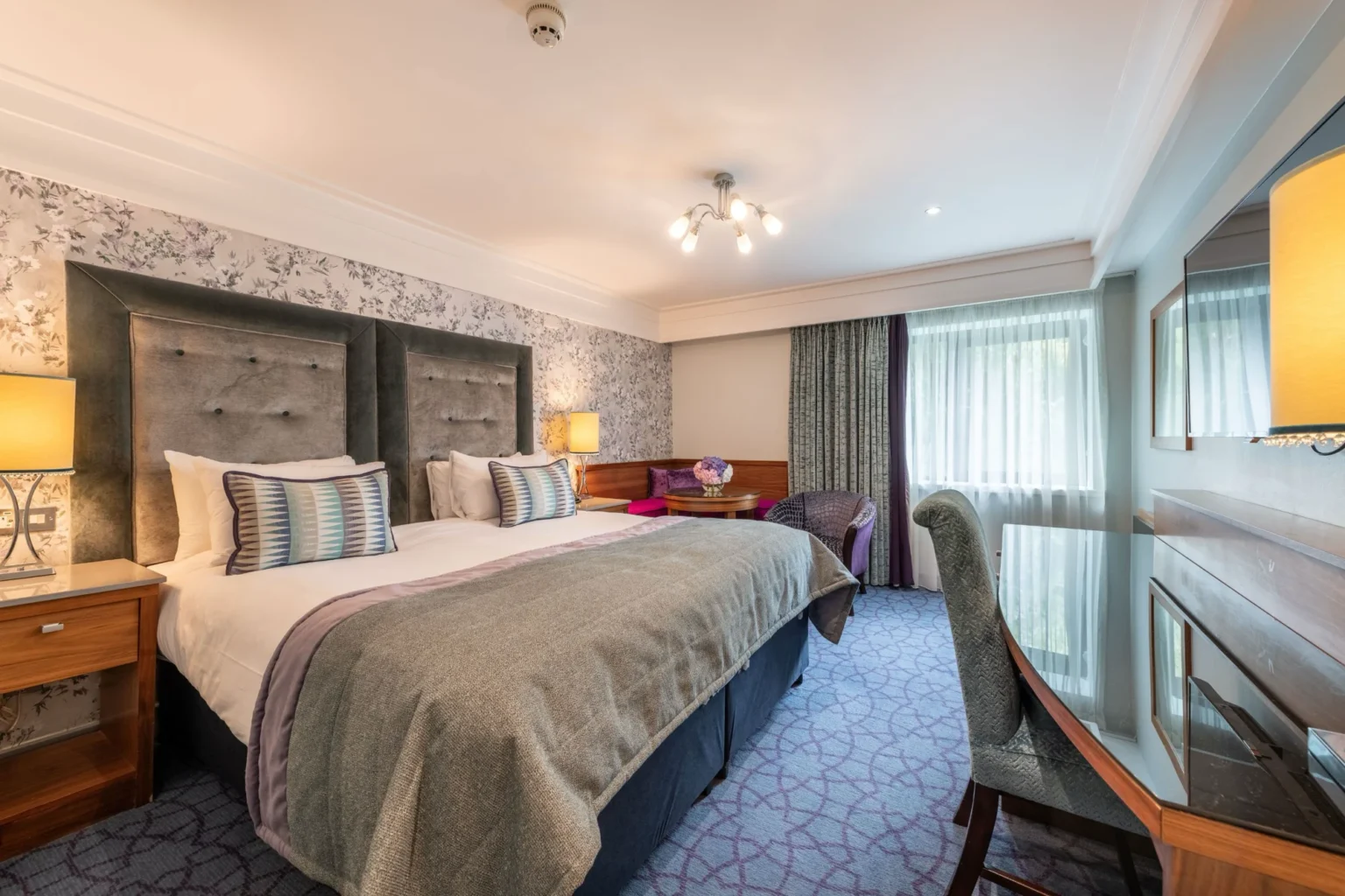 Deluxe Rooms Accommodation Images