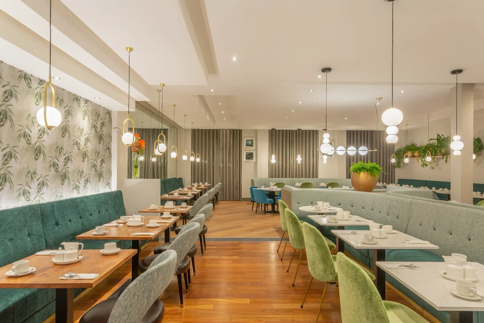 Touzai Bar/Restaurant Image