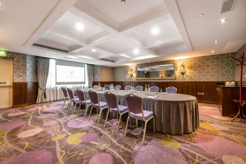 Norman Suite Bar/Restaurant Image